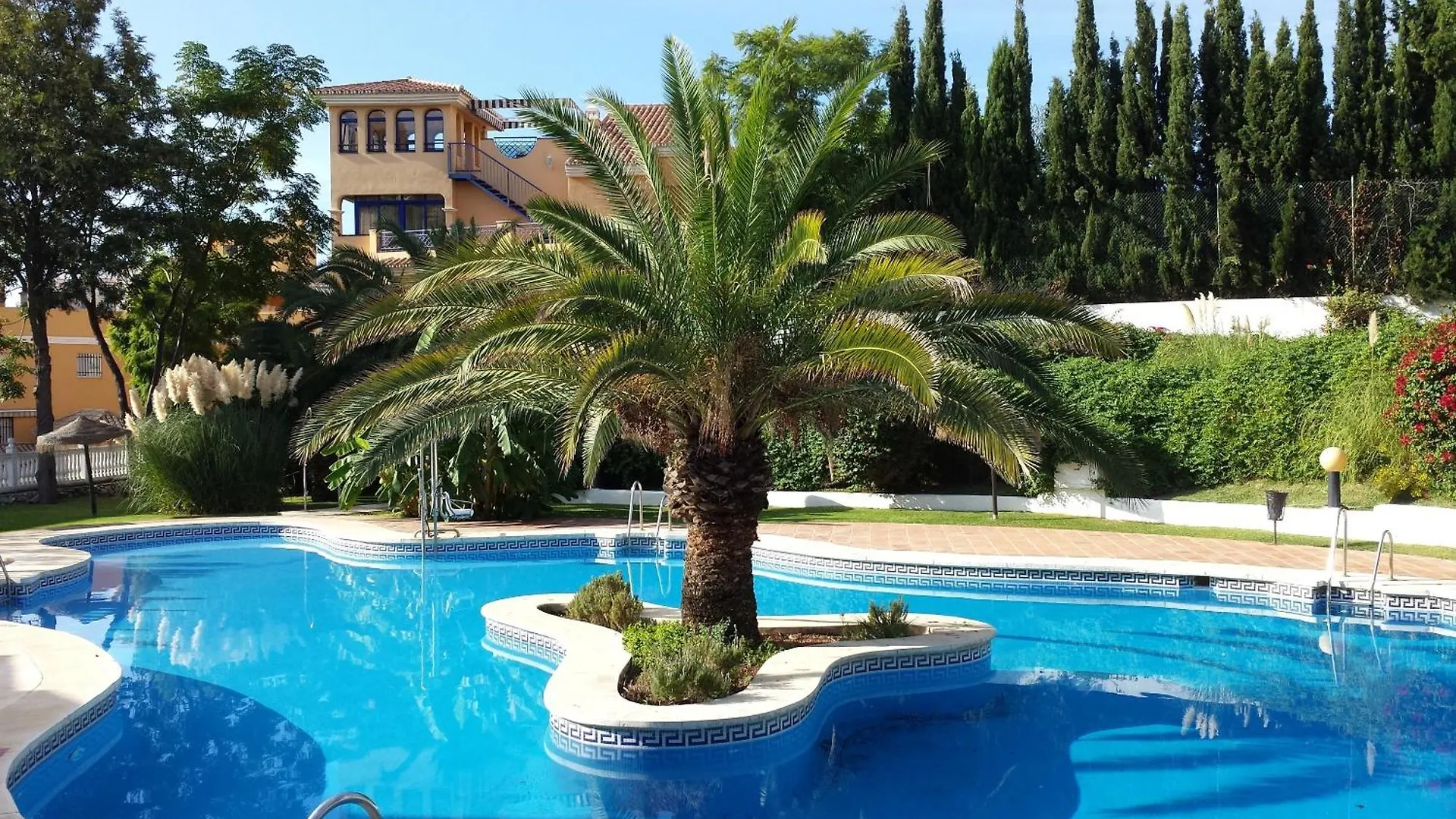 Apartment Albatros Beach Club Benalmadena Spain